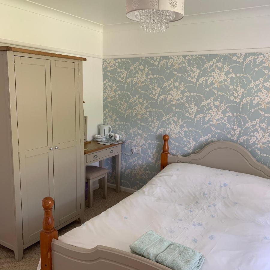 Bed and Breakfast Nettle Bank Lyme Regis Esterno foto